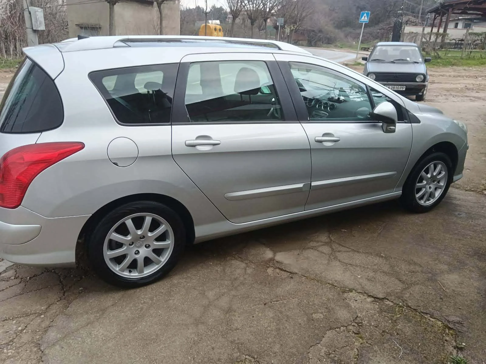 Peugeot 308 SW - изображение 6