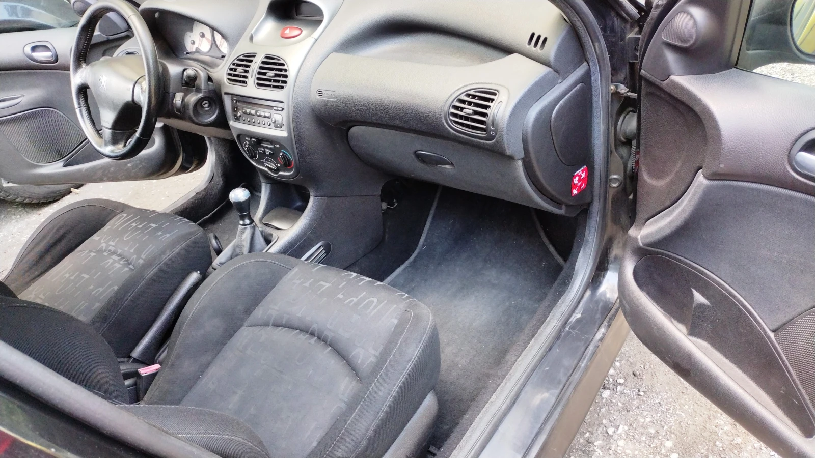 Peugeot 206 SW, снимка 5 - Автомобили и джипове - 53827550