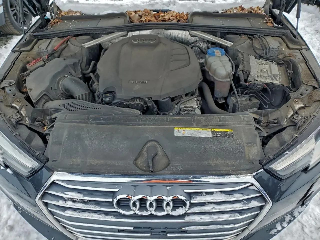 Audi A4 PREMIUM, снимка 11 - Автомобили и джипове - 54224736