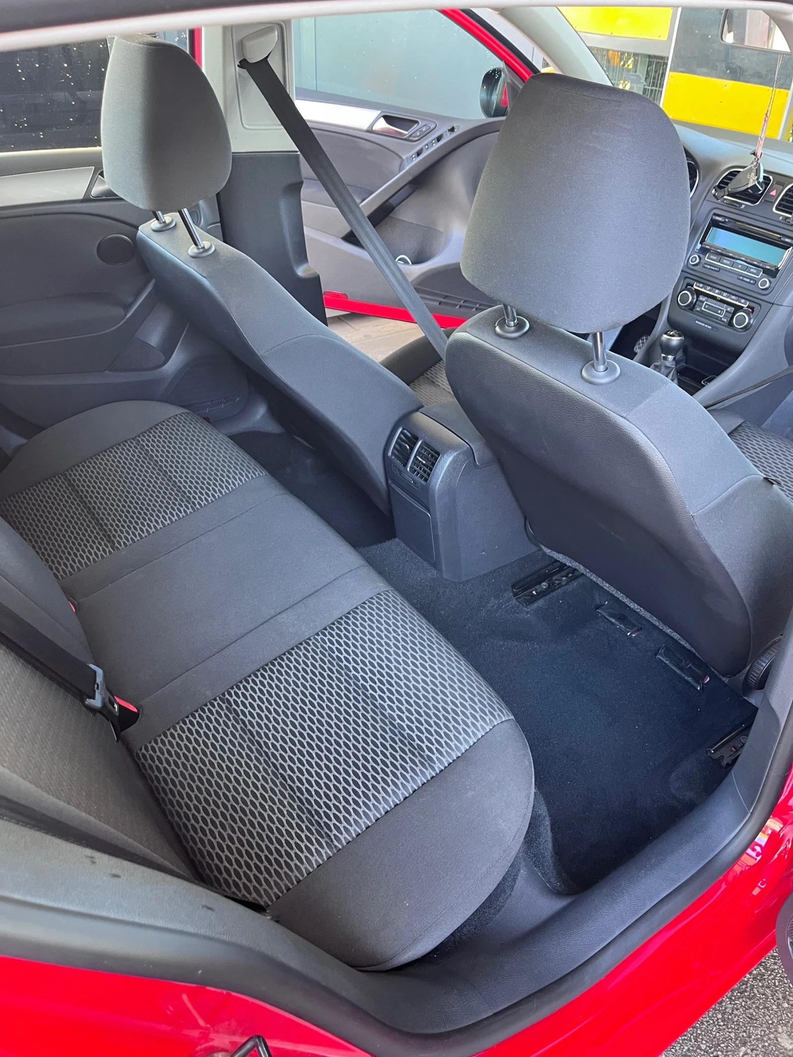VW Golf Продавам Volkswagen Golf 6, 1.4, снимка 11 - Автомобили и джипове - 54554788