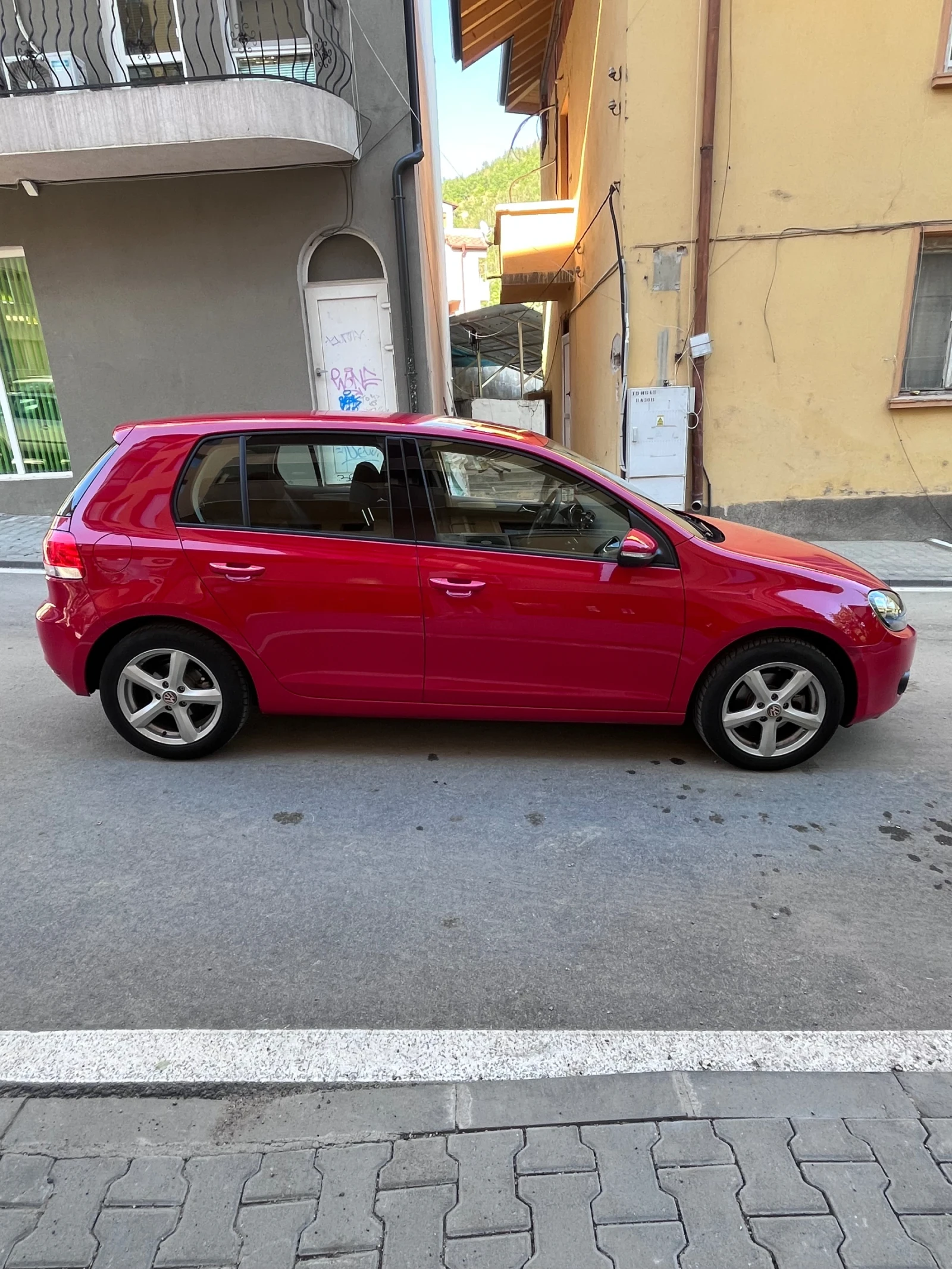 VW Golf Продавам Volkswagen Golf 6, 1.4, снимка 7 - Автомобили и джипове - 54554788