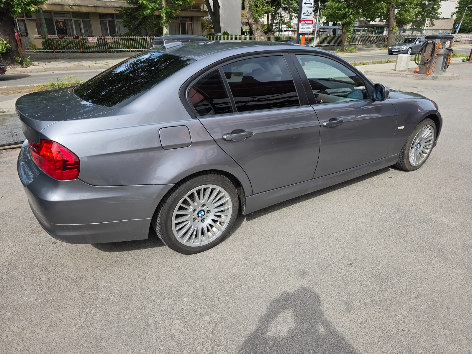 BMW 318, снимка 3 - Автомобили и джипове - 54572644
