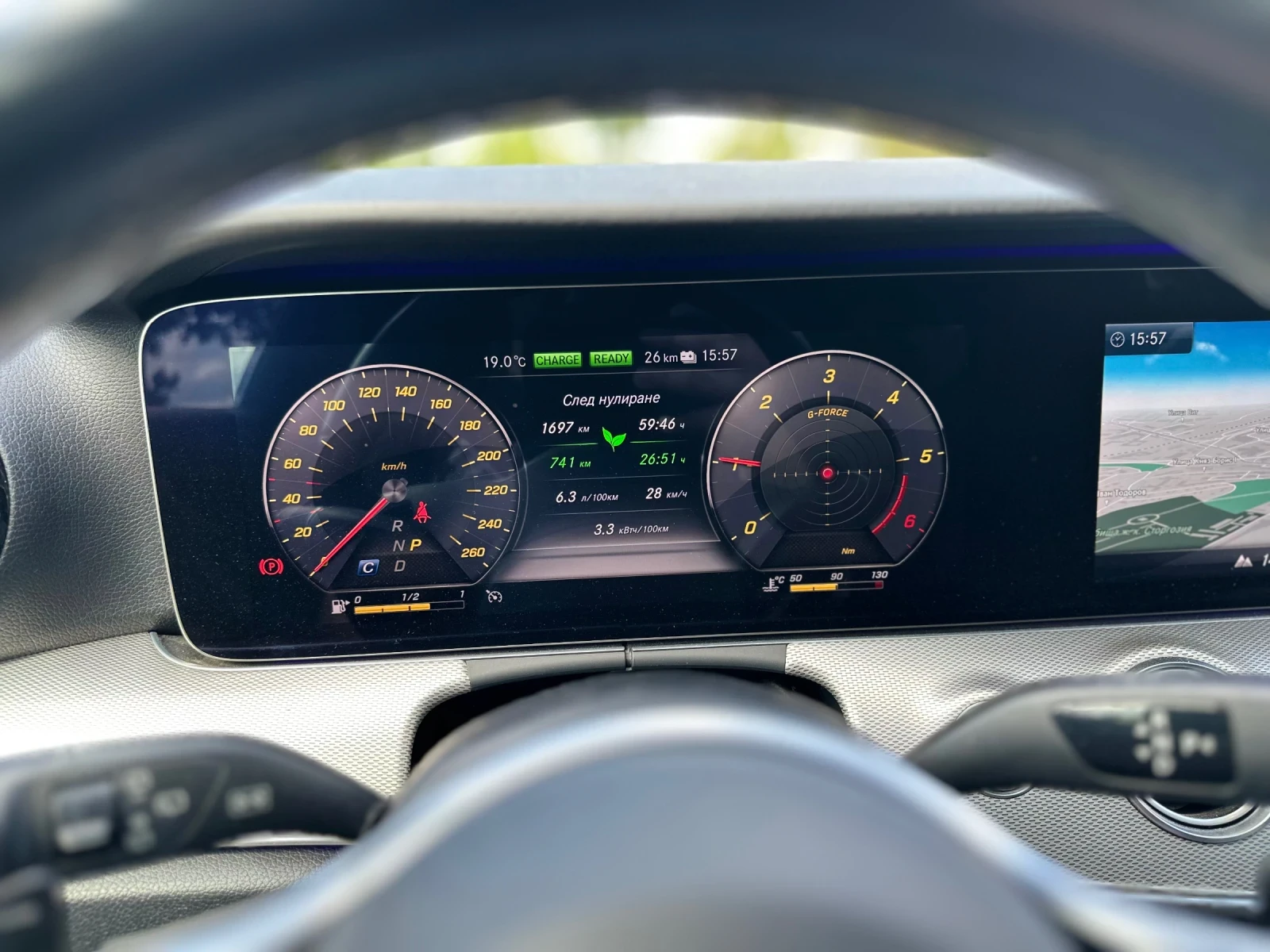 Mercedes-Benz E 300 DE Plug-in Hybrid, AMG Pack , Multi beam LED , снимка 16 - Автомобили и джипове - 54595573
