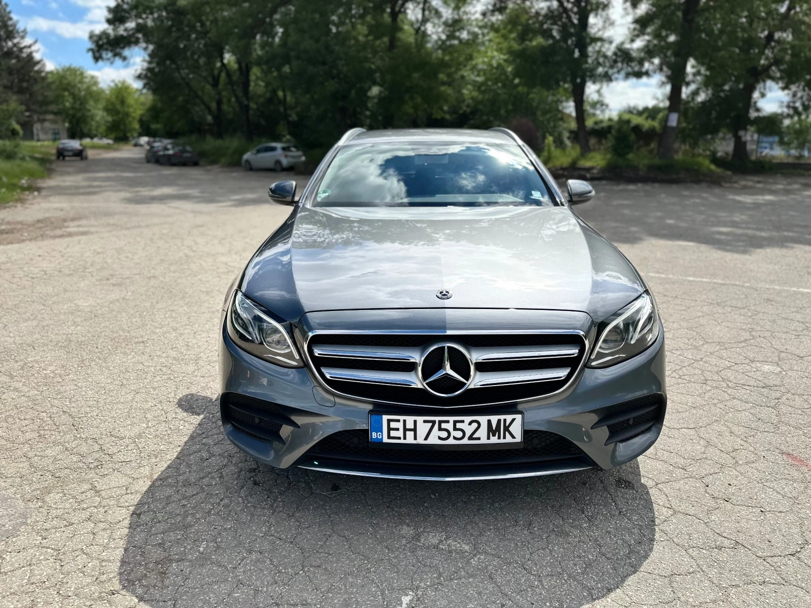 Mercedes-Benz E 300 DE Plug-in Hybrid, AMG Pack , Multi beam LED , снимка 2 - Автомобили и джипове - 54595573