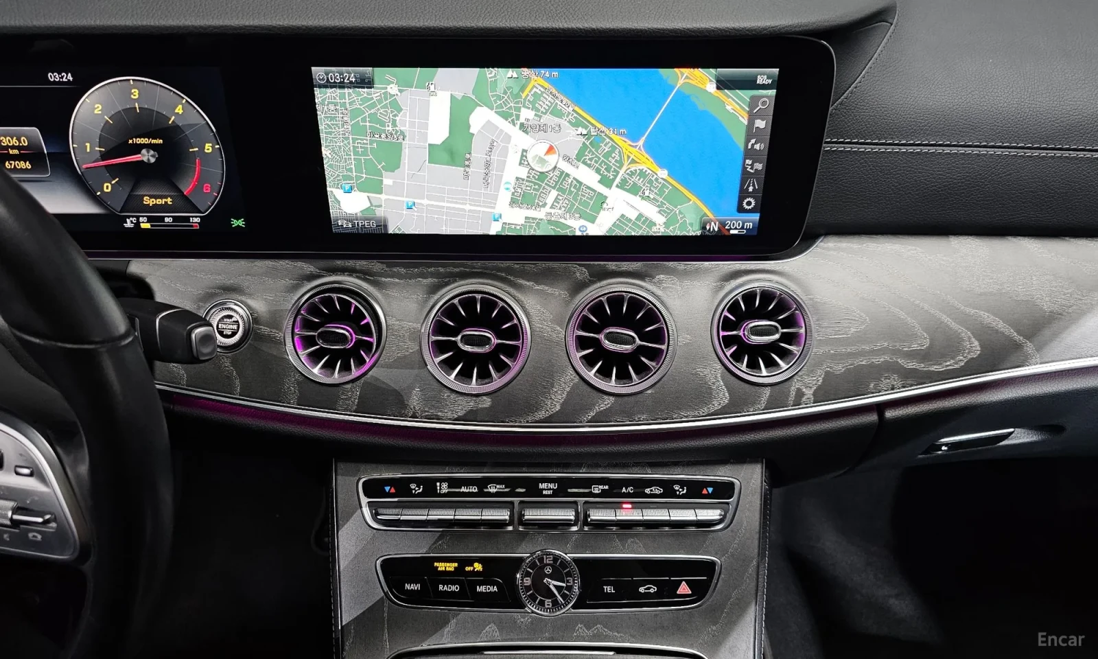 Mercedes-Benz CLS 400 4MATIC * ПОДГРЕВ* ОБДУХВ* BURMASTER* 360* , снимка 14 - Автомобили и джипове - 55177015
