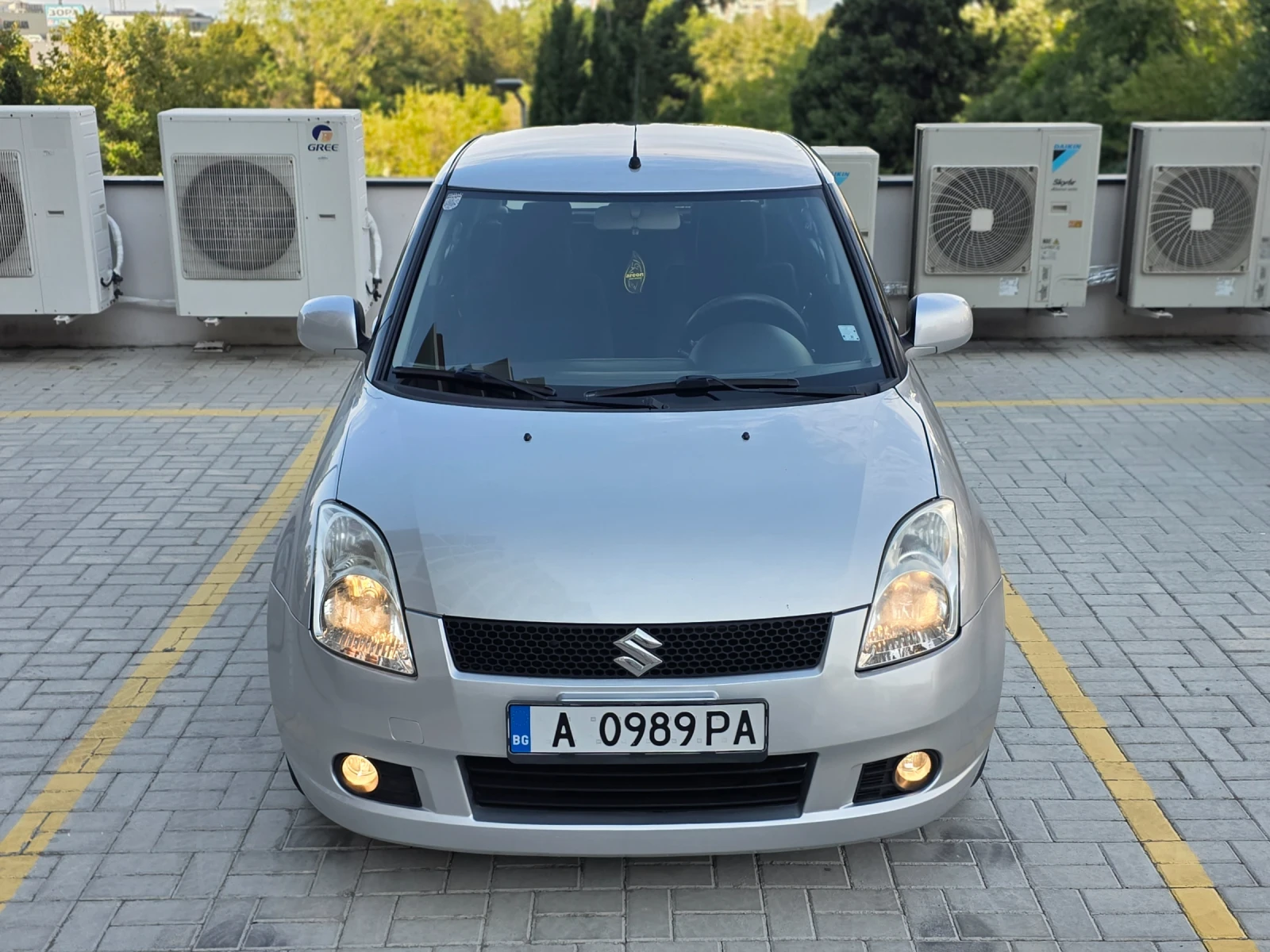 Suzuki Swift 1.3 Бензин , снимка 3 - Автомобили и джипове - 55942679