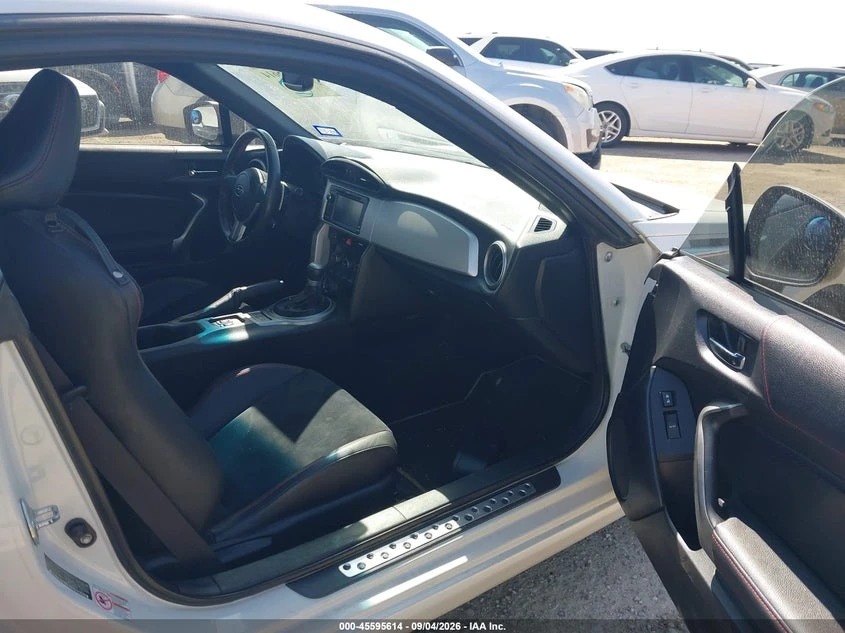 Subaru BRZ 2.0l Limited, снимка 5 - Автомобили и джипове - 56162199