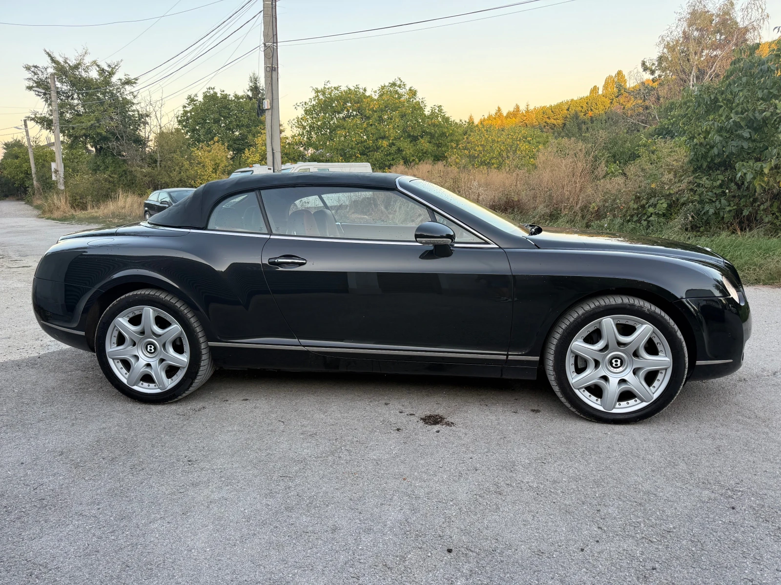 Bentley Continental GTC* КАБРИО* ФУЛ ЕКСТРИ* * СЕРВИЗ* , снимка 7 - Автомобили и джипове - 56323144