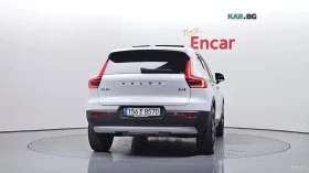 Volvo XC40 B4 Inscription* КОЖА* НАВИ* ПАНО* 360, снимка 4