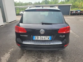     VW Touareg 3.0 240.4x4 230 000.