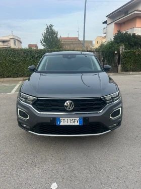 Обява за продажба на VW T-Roc ~28 000 лв. - изображение 1