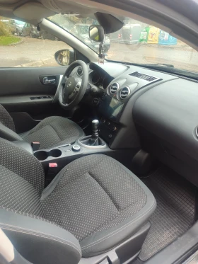 Nissan Qashqai 2.0i   + . 44 | Mobile.bg    3