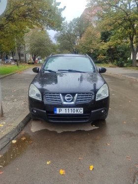     Nissan Qashqai 2.0i   + . 44