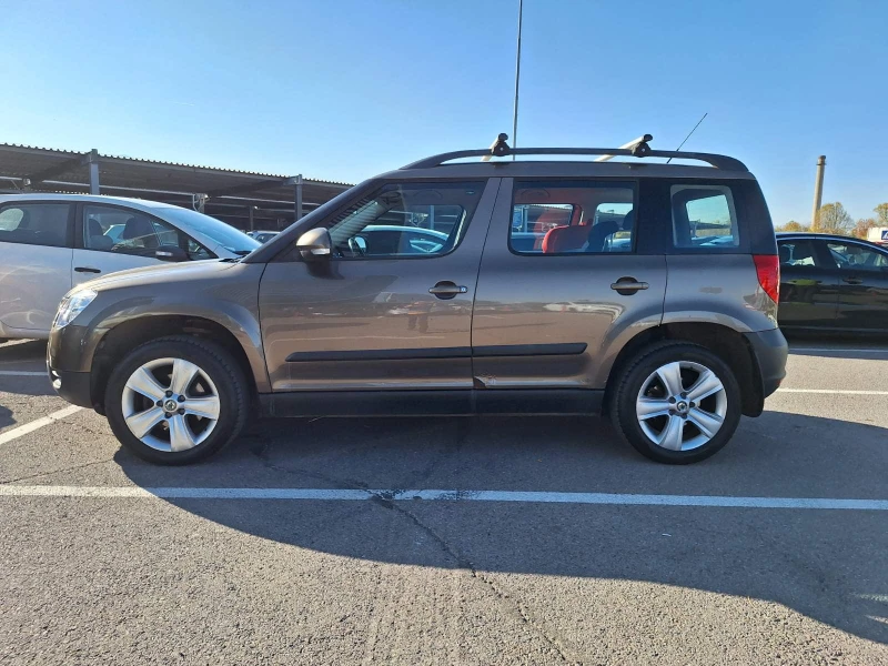 Skoda Yeti 2.0 Diesel, снимка 4 - Автомобили и джипове - 47763693