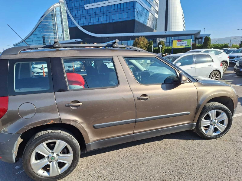 Skoda Yeti 2.0 Diesel, снимка 5 - Автомобили и джипове - 47763693