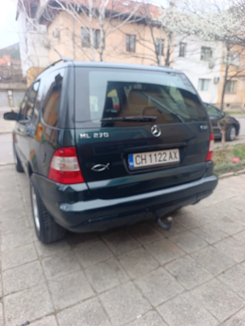 Mercedes-Benz ML 270 Джип , снимка 3 - Автомобили и джипове - 49513382