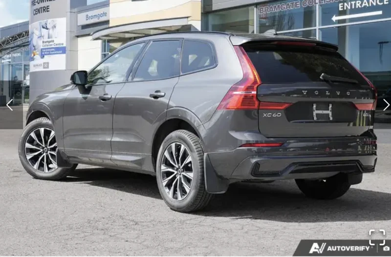 Volvo XC60 HYBRID* ДИГИТАЛНО* ТАБЛО* 360КАМЕРА* LANE* ASSIST*, снимка 2 - Автомобили и джипове - 52936703