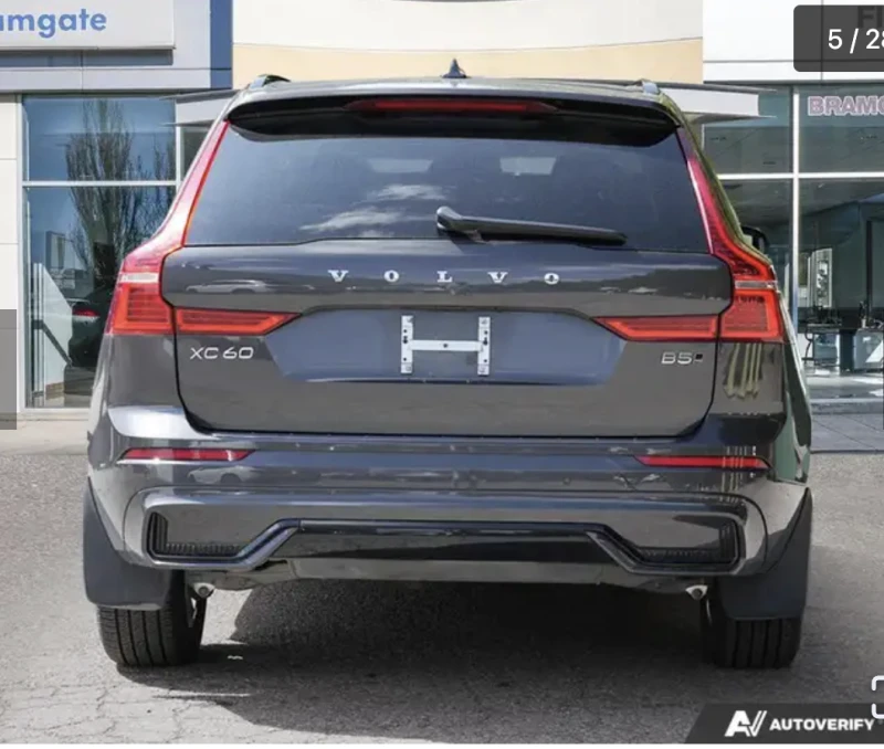 Volvo XC60 HYBRID* ДИГИТАЛНО* ТАБЛО* 360КАМЕРА* LANE* ASSIST*, снимка 4 - Автомобили и джипове - 52936703