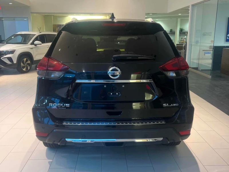 Nissan Rogue * AWD SL * CARFAX * БЕЗ ПЪРВОНАЧАЛНА ВНОСКА, снимка 4 - Автомобили и джипове - 53114850