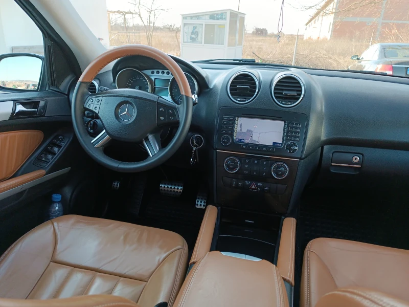 Mercedes-Benz ML 320, снимка 10 - Автомобили и джипове - 53157376