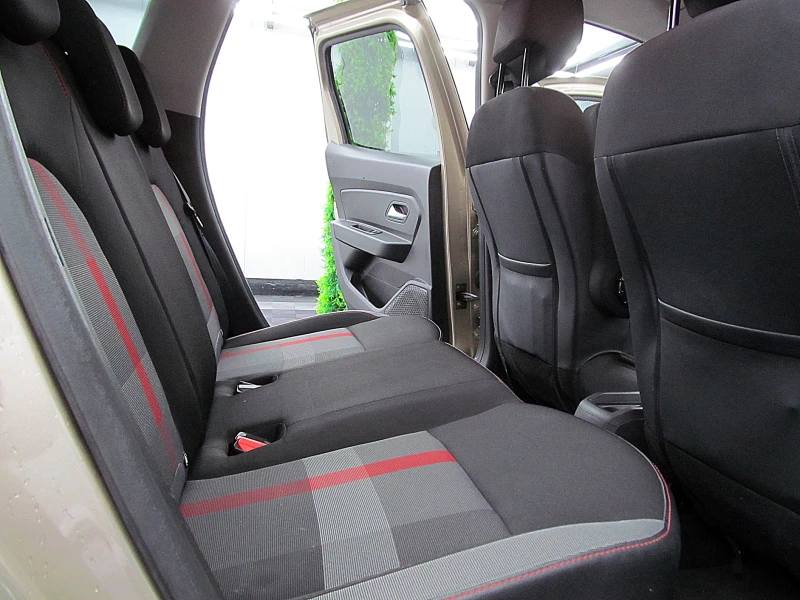Dacia Duster 81XK!!!!KAMERA/6sk/START STOP/СОБСТВЕН ЛИЗИНГ, снимка 10 - Автомобили и джипове - 53333791