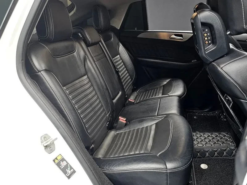 Mercedes-Benz GLE 350D 4MATIC, снимка 11 - Автомобили и джипове - 55562869