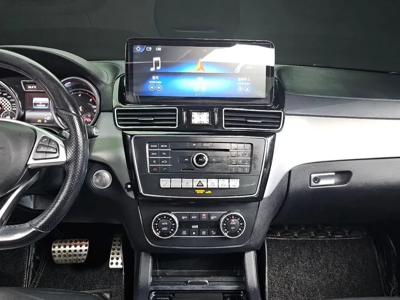 Mercedes-Benz GLE 350D 4MATIC, снимка 13 - Автомобили и джипове - 55562869