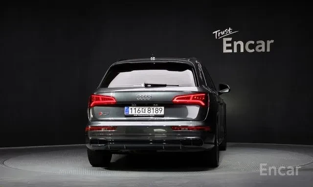 Audi SQ5 3.0 TDI * HEAD UP * ДИСТРОНИК * БЕЗ ИНЦИДЕНТИ * , снимка 3 - Автомобили и джипове - 56140101