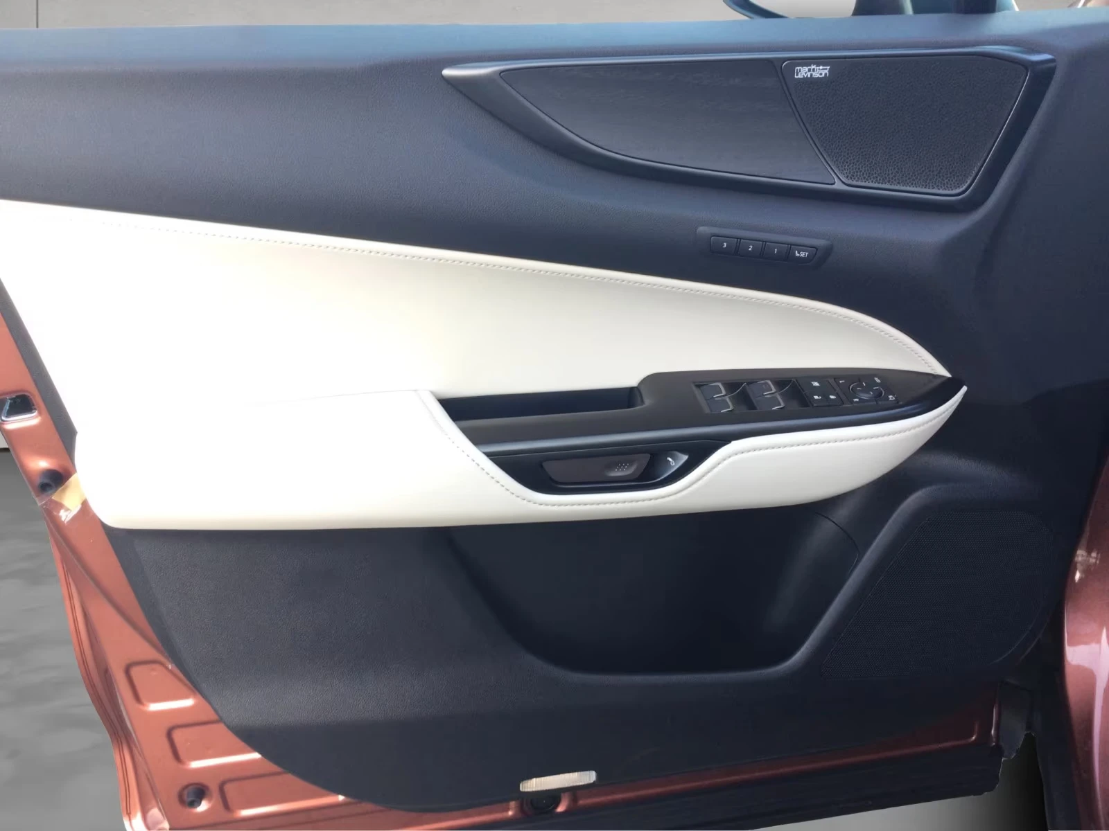 Lexus NX 450 LUXURY/291HP/ALL EXTRAS/�����/M.LEV/PANO/149h | Mobile.bg � ����������� 12