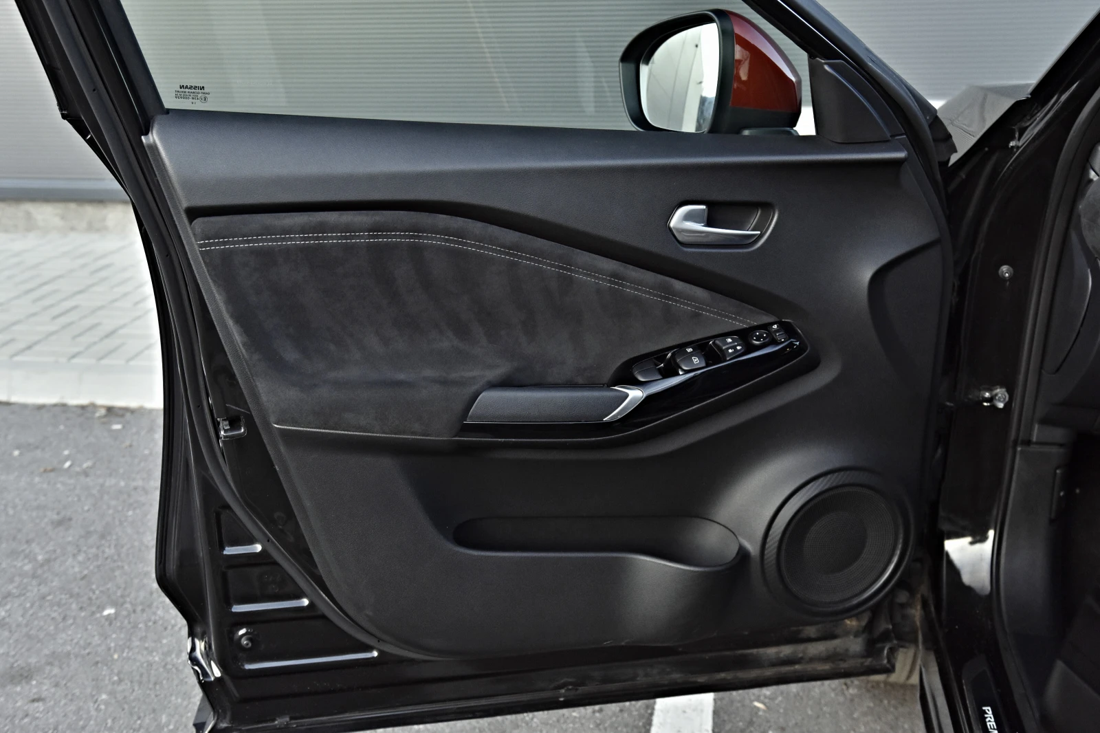 Nissan Juke PREMIERE EDITION\ACC\360CAM\KEYLES\BOSE\VOLL, снимка 7 - Автомобили и джипове - 53758713