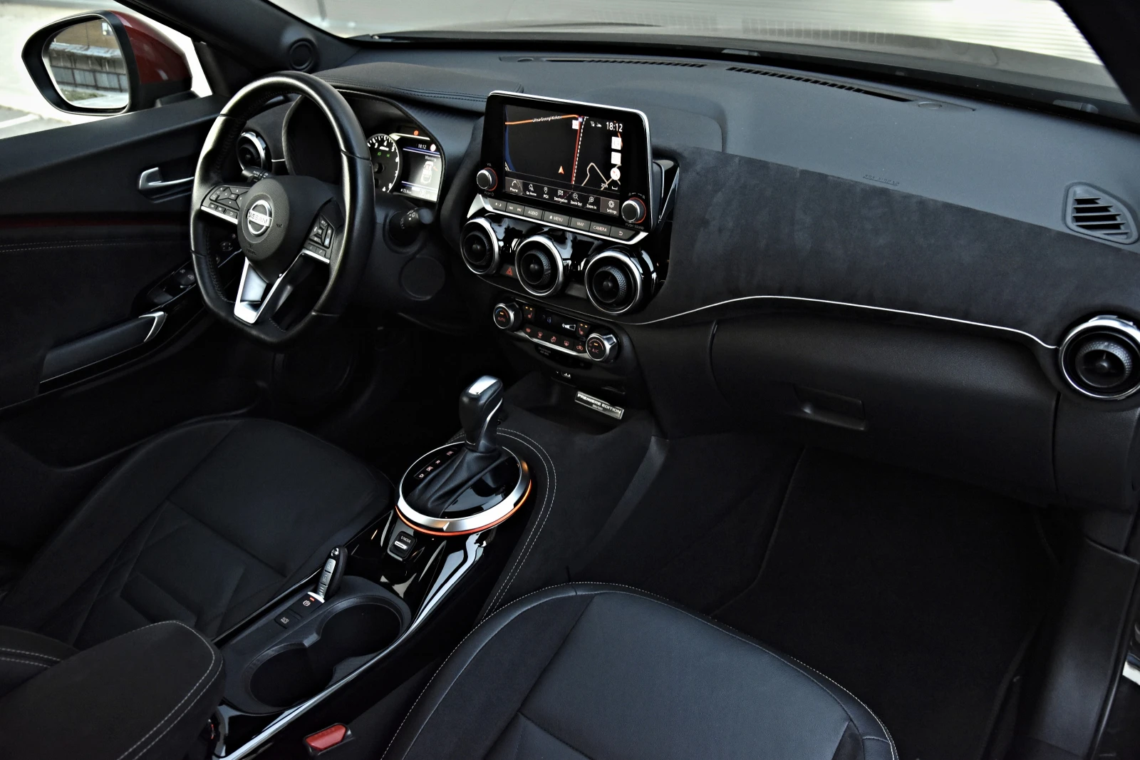 Nissan Juke PREMIERE EDITION\ACC\360CAM\KEYLES\BOSE\VOLL, снимка 14 - Автомобили и джипове - 53758713