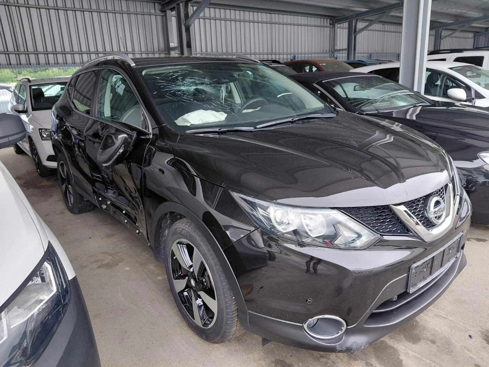 Nissan Qashqai 1.2i EVRO6 �������� | Mobile.bg � ����������� 2