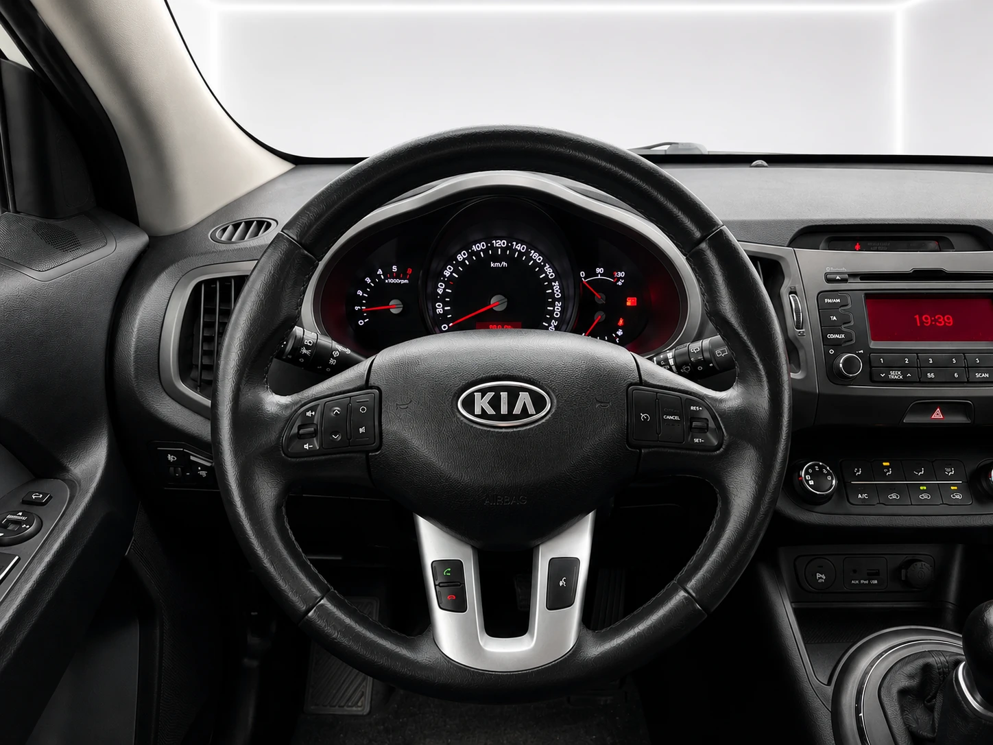 Kia Sportage, снимка 7 - Автомобили и джипове - 55034262