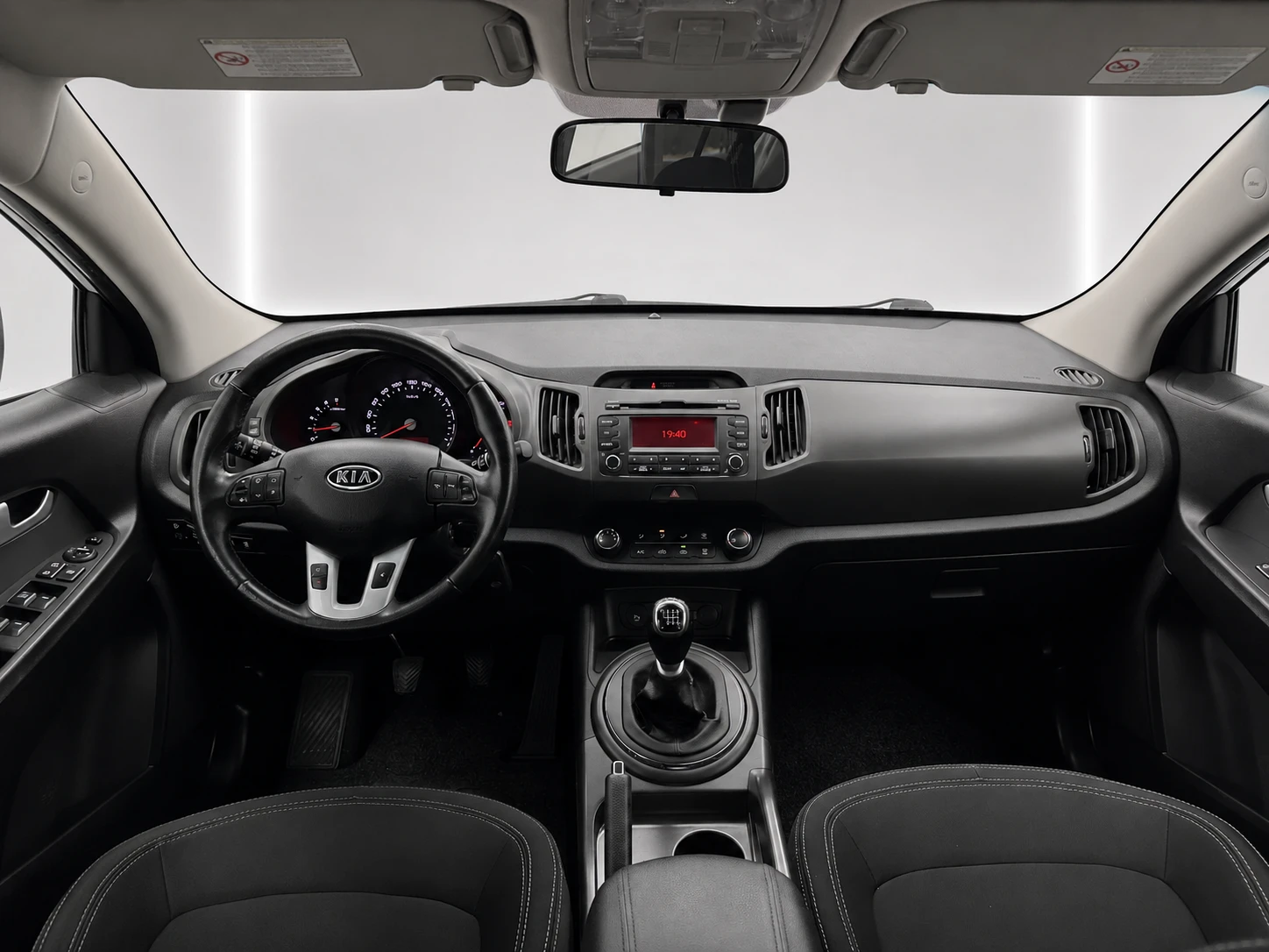 Kia Sportage, снимка 8 - Автомобили и джипове - 55034262