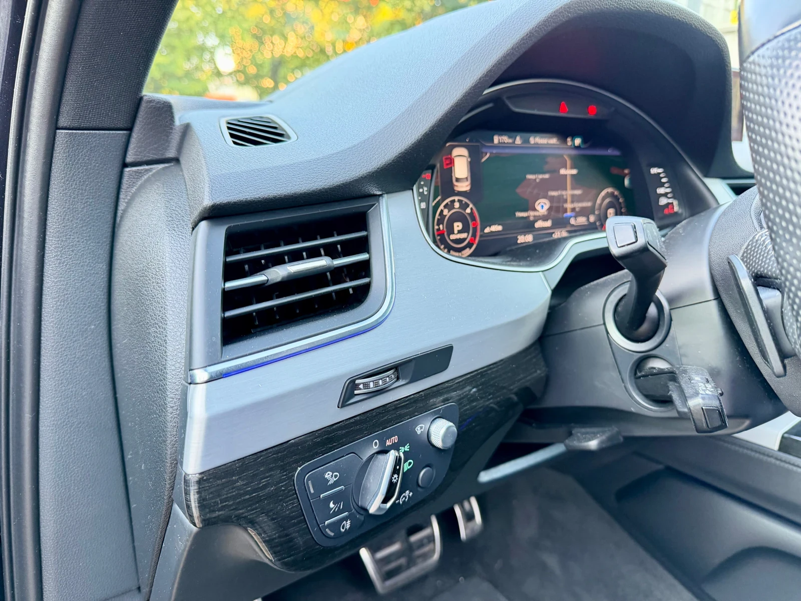 Audi Q7 S line FULL | Night Vision | Matrix | 360 | 7 мест, снимка 10 - Автомобили и джипове - 55269280