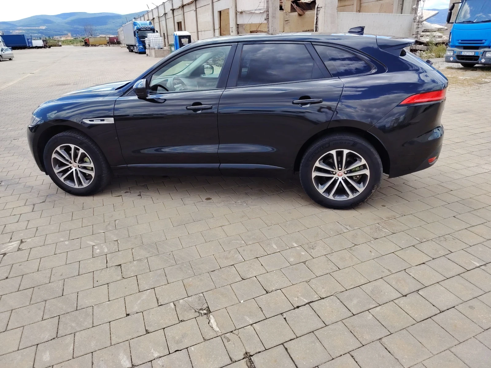 Jaguar F-PACE R SPORTS, снимка 7 - Автомобили и джипове - 55414451