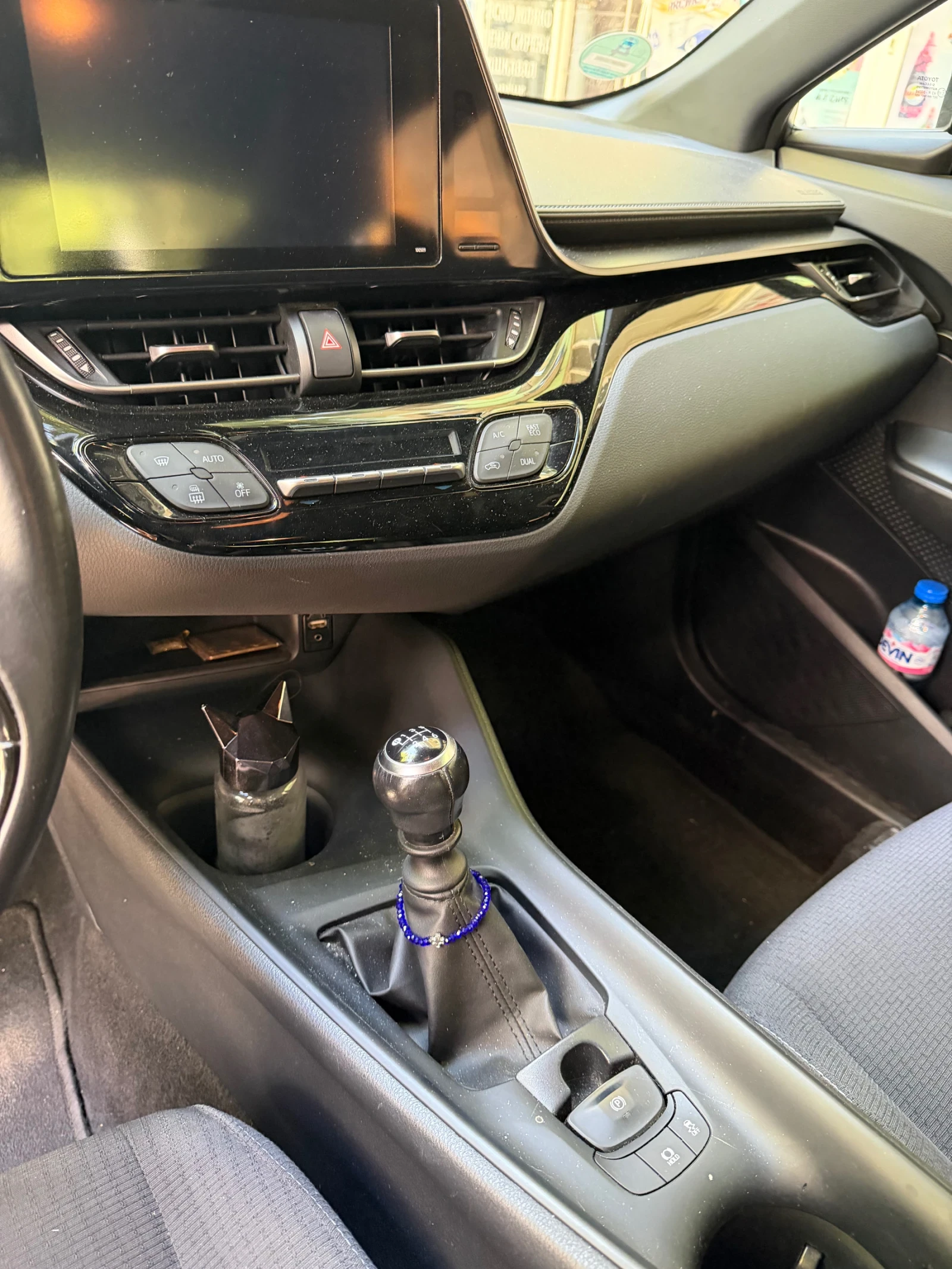 Toyota C-HR 1.2 Turbo 3 ��. ������� ���� �� ��������  | Mobile.bg � ����������� 10