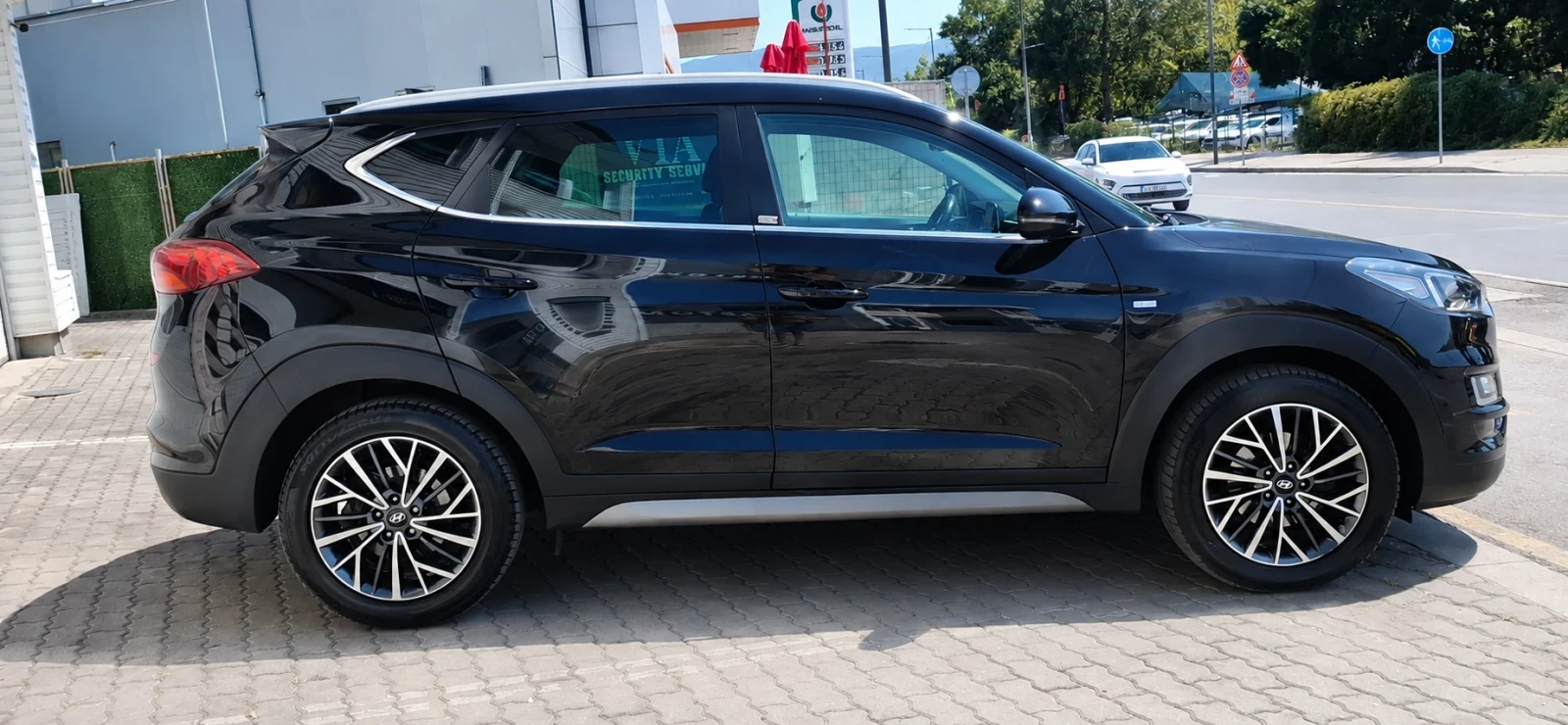 Hyundai Tucson 2.0 CRDi HYBRID 4?4 AUTOMATIC   186 к.с., снимка 7 - Автомобили и джипове - 55627157