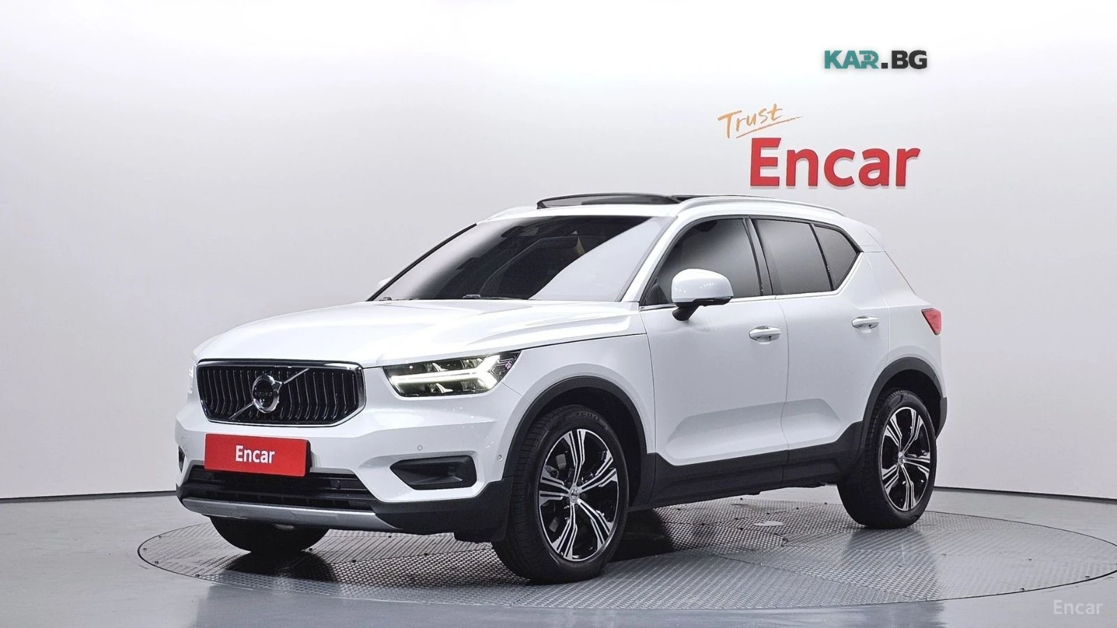 Volvo XC40 B4 Inscription* КОЖА* НАВИ* ПАНО* 360