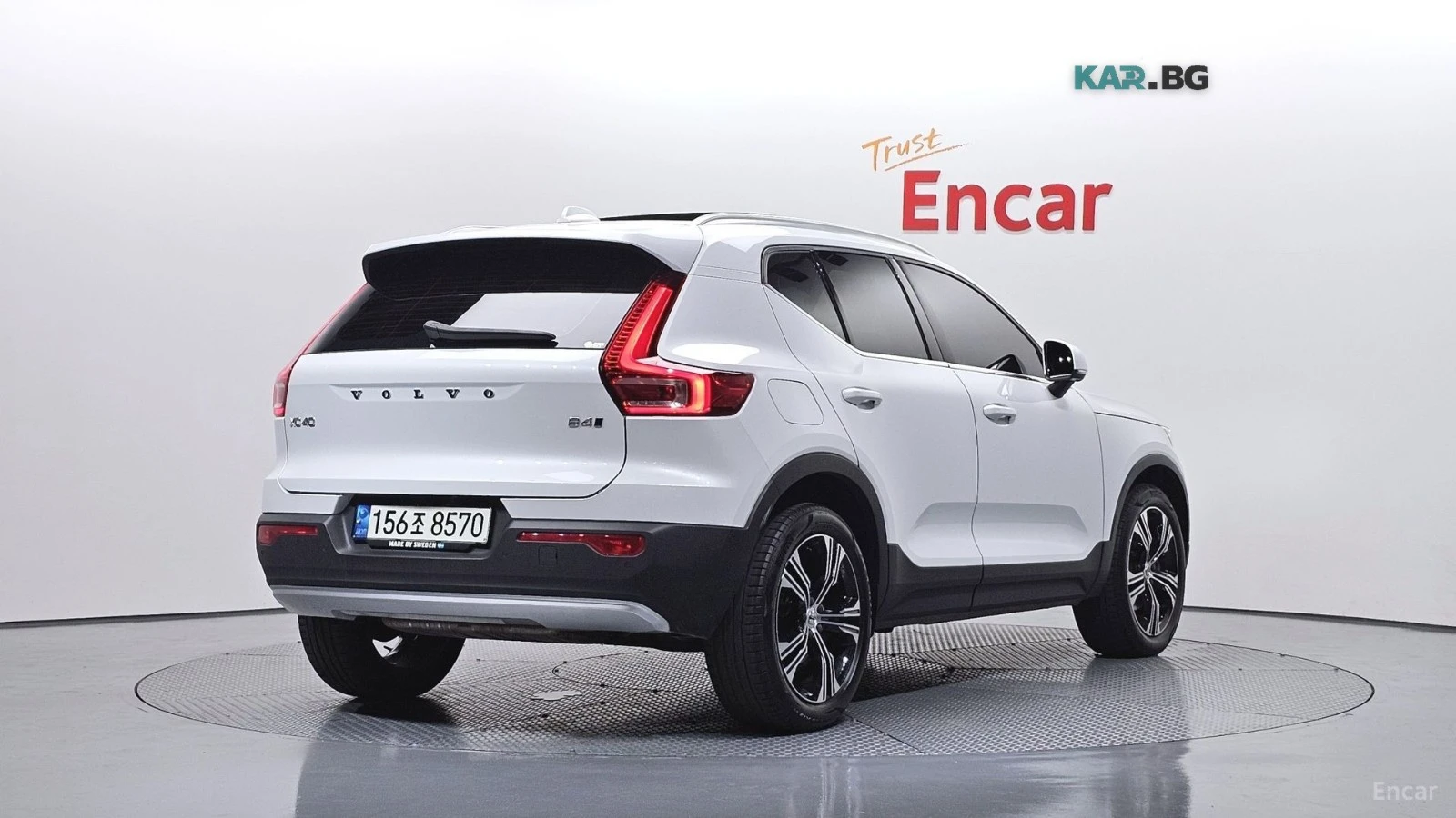 Volvo XC40 B4 Inscription* КОЖА* НАВИ* ПАНО* 360, снимка 2 - Автомобили и джипове - 56003168