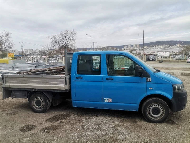 VW Transporter DOKA 2.0TDI, снимка 4 - Бусове и автобуси - 44975383