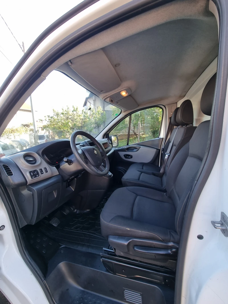 Renault Trafic 1.6DCI KLIMA 2017, снимка 10 - Бусове и автобуси - 47645482