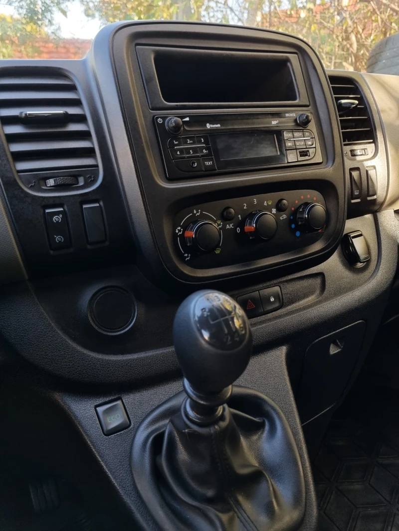 Renault Trafic 1.6DCI KLIMA 2017, снимка 13 - Бусове и автобуси - 47645482