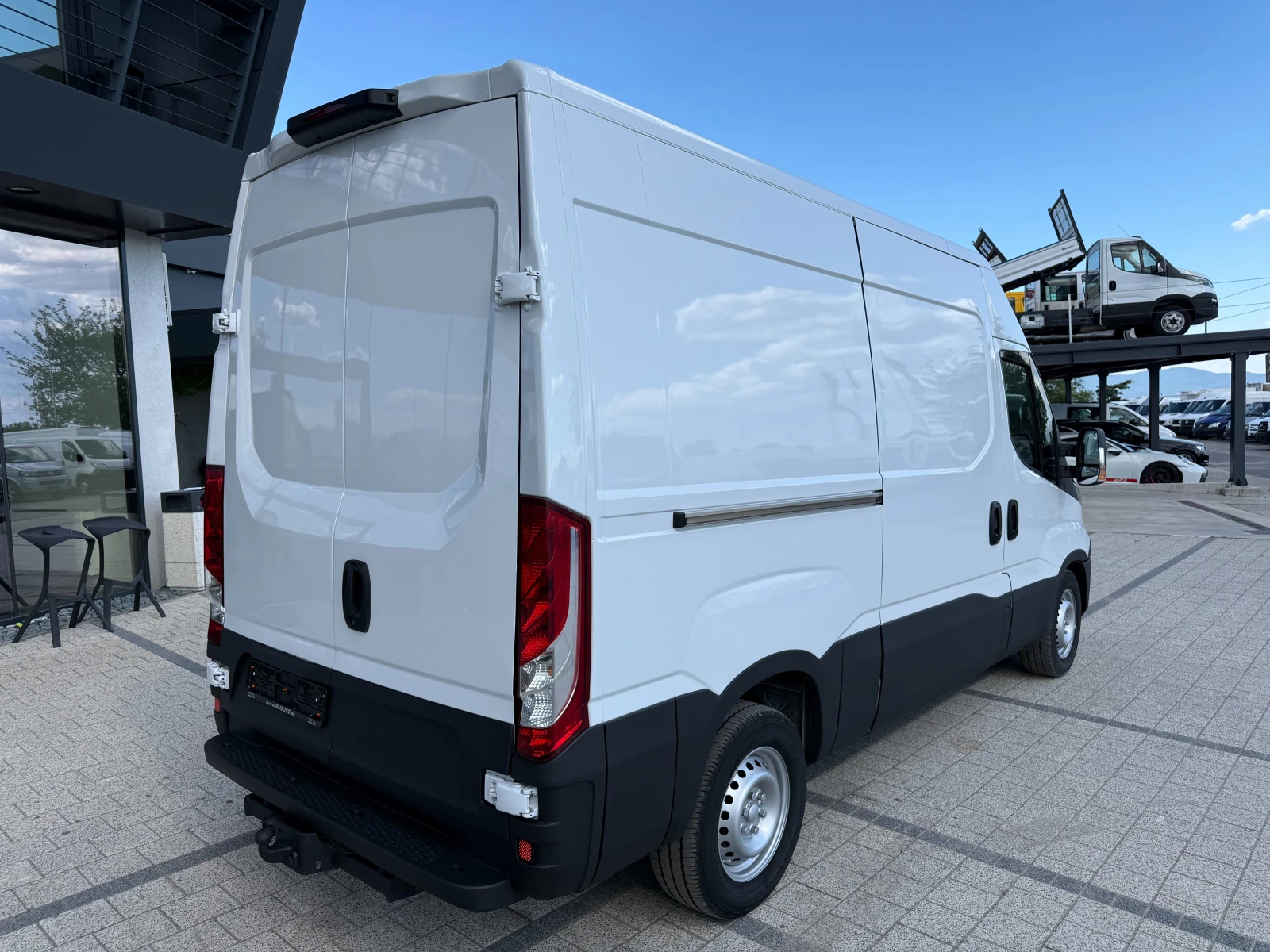 Iveco Daily 35S15 Две странични врати Клима L2H2 Euro 5 , снимка 7 - Бусове и автобуси - 55637450