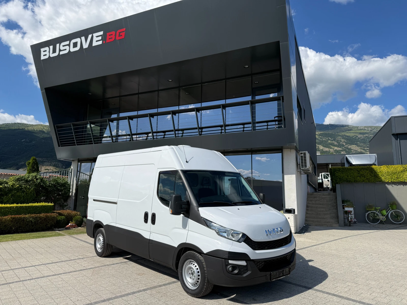 Iveco Daily 35S15 Две странични врати Клима L2H2 Euro 5 