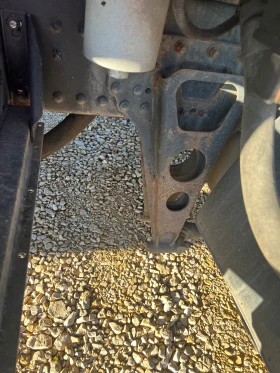 Man 18, снимка 8