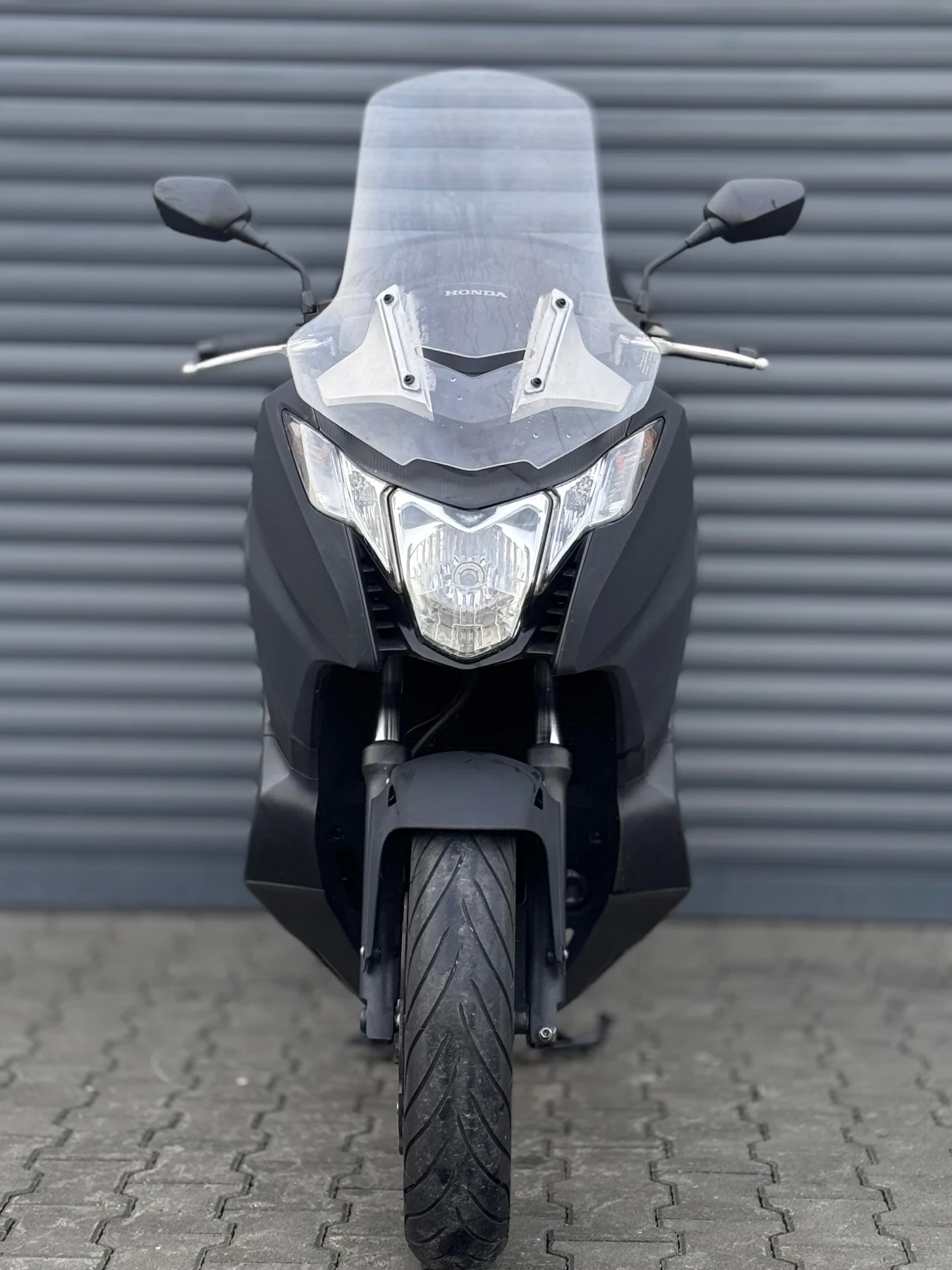 Honda Integra 750i Black Matt + 3 куфара - изображение 3