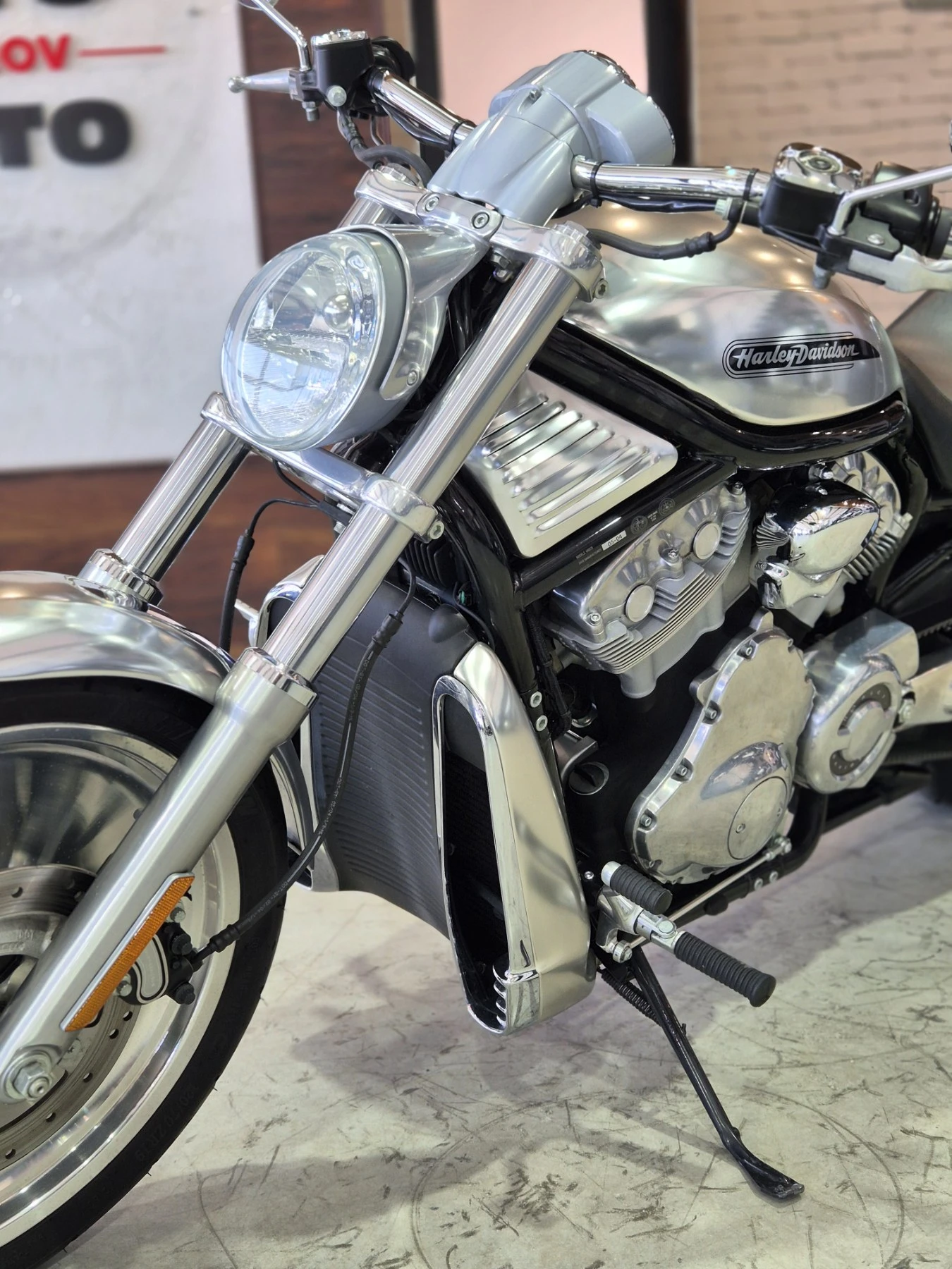 Harley-Davidson V-Rod VRSCB Нов внос от Швейцария!!!, снимка 9 - Мотоциклети и мототехника - 55501384