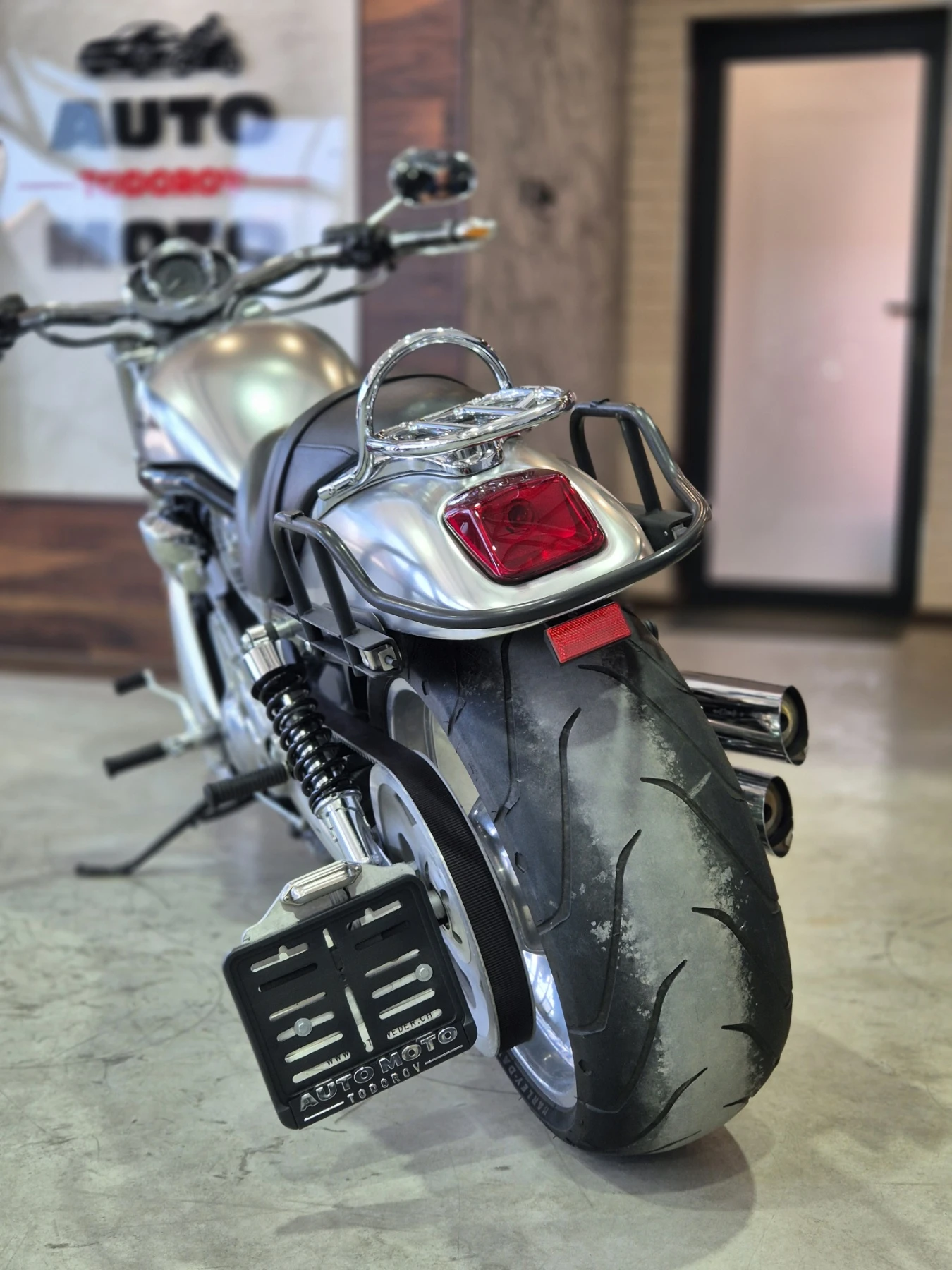 Harley-Davidson V-Rod VRSCB Нов внос от Швейцария!!!, снимка 7 - Мотоциклети и мототехника - 55501384