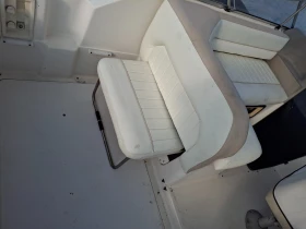 Моторна яхта Bayliner CIERA 2355, снимка 10